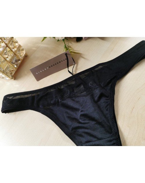 Sisley Underwear S(36) dydžio juodos spalvos stringai 18130